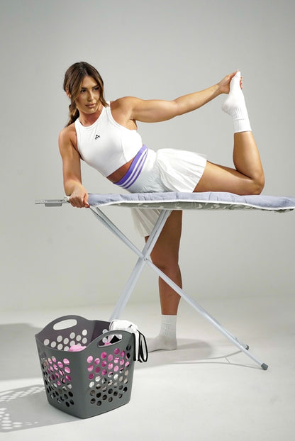 Set PlayMode Sculp - fusta plisata cu short pe sub si bustiera tip maiou